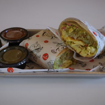 Everywhere - Everywhere's World Famous Breakfast Burrito - American Near Me - Los Angeles, California