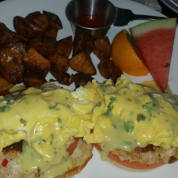 Farmer's Table - Crab cake benidict with scrambled eggs - New American Near Me - La Mesa, California Farmer's Table - Crab cake benidict with scrambled eggs - New American Near Me - La Mesa, California