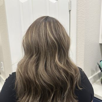Distinctive Salon - Hair Extensions Near Me - Mesa, Arizona