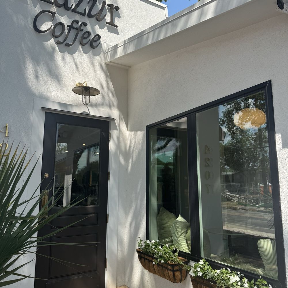 Mazúr Boutique - This is the entrance to the coffee shop!! - Women's Clothing Near Me - Austin, Texas Mazúr Boutique - This is the entrance to the coffee shop!! - Women's Clothing Near Me - Austin, Texas