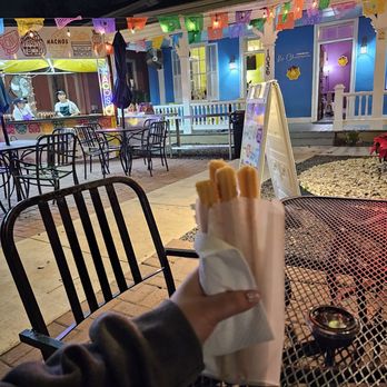 La Churrería by ChurroStar - Trailditional churro - Desserts Near Me - San Antonio, Texas
