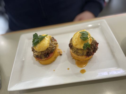 Savanna Breakfast & Lunch Lakeview by null