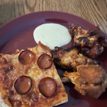 Mr. Ventry's Pizza on the Boulevard - a plate of food - Pizza Near Me - Niagara Falls, New York