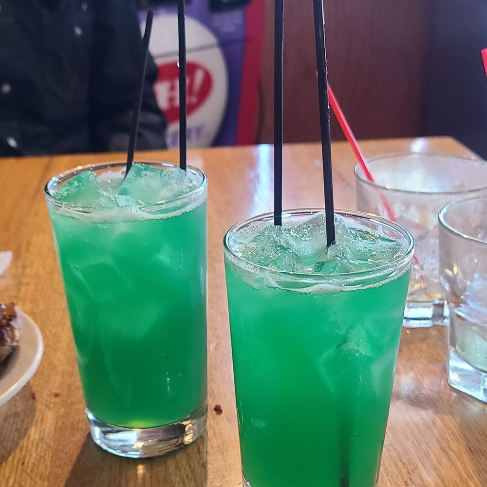 Dunaways - two drinks on a table - Pubs Near Me - Troy, Ohio Dunaways - two drinks on a table - Pubs Near Me - Troy, Ohio