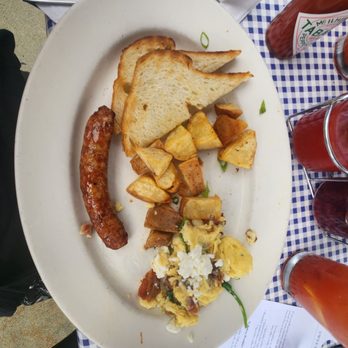 Napa General Store - Napa scramble with chicken sausage - Home Decor Near Me - Napa, California Napa General Store - Napa scramble with chicken sausage - Home Decor Near Me - Napa, California
