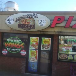 Lorenzo’s Pizza