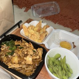 *COMBO PAD SEE-IEW Crab Rangoon Edamame Pad See-iew *COMBO PAD SEE-IEW Crab Rangoon Edamame Pad See-iew