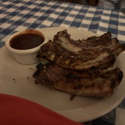 The Barn's Barbecued Ribs
