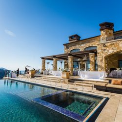 UNIQ Vacation Rentals