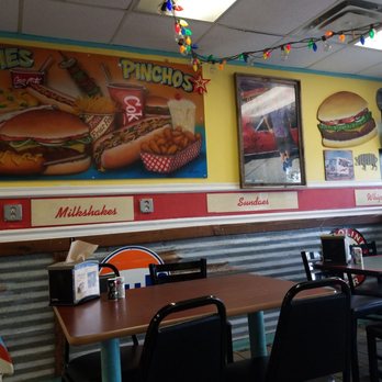 Willie's Pinchos in Orlando - Hole in the wall! - Puerto Rican Near Me - Orlando, Florida