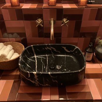 La Maya - Bathroom sink - New Mexican Cuisine Near Me - Hellertown, Pennsylvania