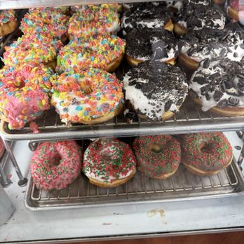 Chuck's Donuts - INSANE DOUGHNIES - Donuts Near Me - Redwood City, California