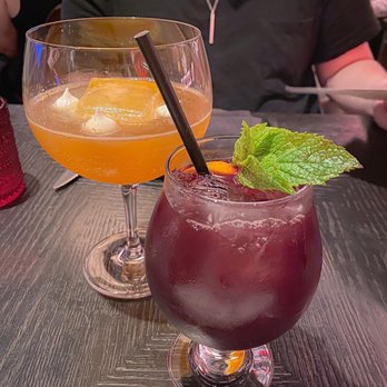 MAD - Suena De Naranja & Roja Sangria @cl2foodies on ig~ - Spanish Near Me - Houston, Texas MAD - Suena De Naranja & Roja Sangria @cl2foodies on ig~ - Spanish Near Me - Houston, Texas