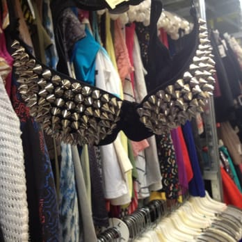 Buffalo Exchange - Women's Clothing Near Me - San Francisco, California