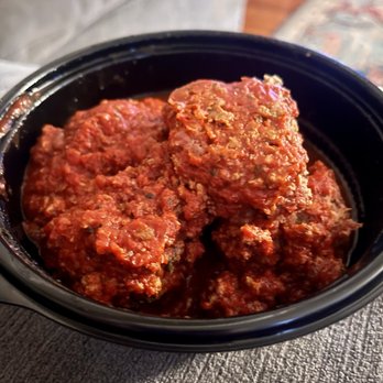 La Gondola Spaghetti House - Meatballs - Italian Near Me - Bloomington, Illinois La Gondola Spaghetti House - Meatballs - Italian Near Me - Bloomington, Illinois