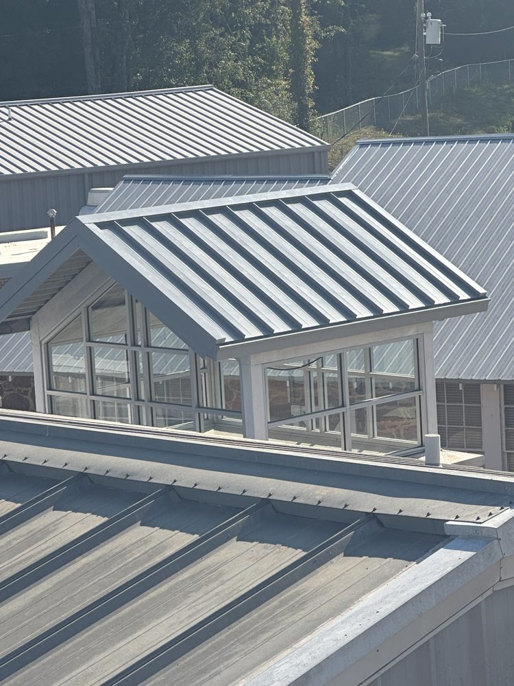 Slide of Cruz Metal Roof