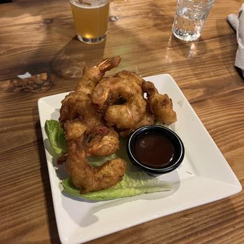 The Pub at Donner Lake - prawns. you can eat the tails and all. absolutely delicious - American Near Me - Truckee, California