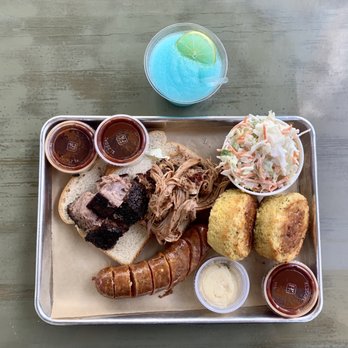 Smok Barbecue - Burnt Ends Pulled Pork 1 pc Cheddar Sausage Coleslaw Cornbread - Barbeque Near Me - Denver, Colorado