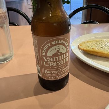 La Pizza Rina - Vanilla cream root beer - Italian Near Me - Honolulu, Hawaii La Pizza Rina - Vanilla cream root beer - Italian Near Me - Honolulu, Hawaii