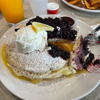 Cafe Topes - Blueberry Lemon Ricotta Pancakes - Coffee & Tea Near Me - Carlsbad, California