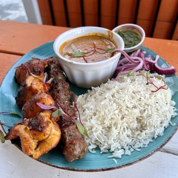Wah Jee Wah - Combo plate with Chicken Tika kabob and lamb seek kabob - Barbeque Near Me - Hayward, California Wah Jee Wah - Combo plate with Chicken Tika kabob and lamb seek kabob - Barbeque Near Me - Hayward, California