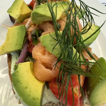 Tatte Bakery & Cafe | Dupont Circle - Smoked salmon and avocado tartare - Cafes Near Me - Washington, DC, District of Columbia
