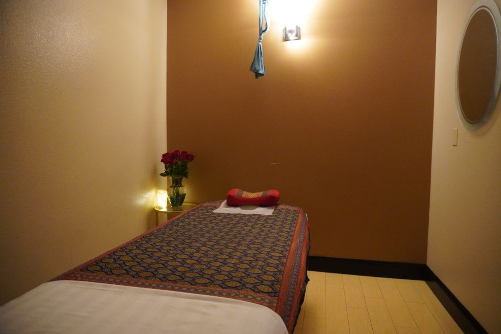 Top Thai Yoga Massage