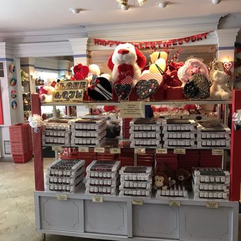 Alethea's Chocolates - Desserts Near Me - Williamsville, New York Alethea's Chocolates - Desserts Near Me - Williamsville, New York