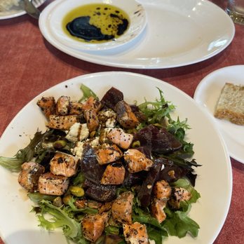Va Bene - Beet Salad with Salmon - Italian Near Me - Duluth, Minnesota Va Bene - Beet Salad with Salmon - Italian Near Me - Duluth, Minnesota
