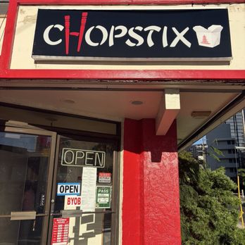 Chopstix - Front entrance and signage - Cantonese Near Me - Honolulu, Hawaii
