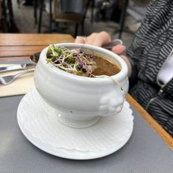Hôtel de Ville de Genève - onion soup