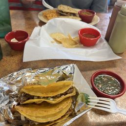 The barria is amazing The barria is amazing