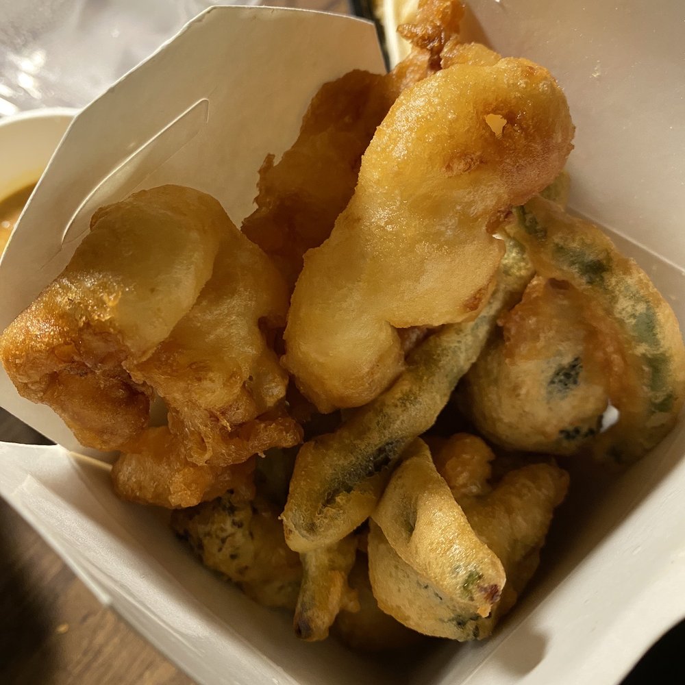 Star of Siam - Mixed tempura - Thai Near Me - Chicago, Illinois Star of Siam - Mixed tempura - Thai Near Me - Chicago, Illinois