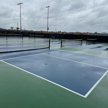 Oasis Park - Pickleball courts - Parks Near Me - Elk Grove, California