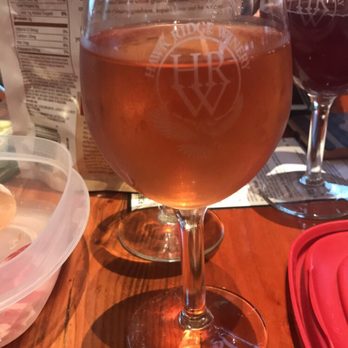 Hawk Ridge Winery - Wineries Near Me - Watertown, Connecticut
