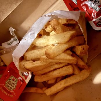 Small Cheval- Rosemont - Fries - Burgers Near Me - Rosemont, Illinois