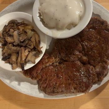 Sodolaks Beefmasters Restaurant - Rib eye washed potatoes and mushroom and gravy - American Near Me - Bryan, Texas