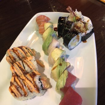 Sushi World - Japanese Near Me - Chicago, Illinois
