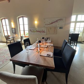Domaine Drouhin Oregon - Wine Tasting Room Near Me - Dayton, Oregon