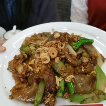 Unchai Thai Restaurant - Thai Near Me - Vancouver, British Columbia