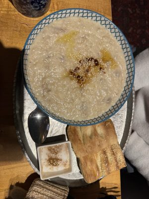 Takht-e Tavoos Restaurant by null