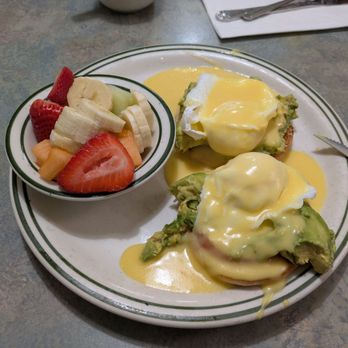 Country Waffles - Veggi Benedict - Breakfast & Brunch Near Me - Dublin, California Country Waffles - Veggi Benedict - Breakfast & Brunch Near Me - Dublin, California