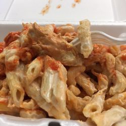 Angry Rooster Deli - Buffalo mac & cheese special! HUGE chunks of chicken off the bone!