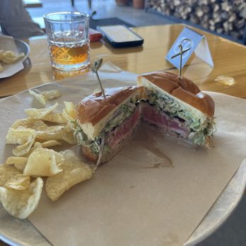 Hyde Park - Ahi Sando - Cocktail Bars Near Me - Webster, Texas Hyde Park - Ahi Sando - Cocktail Bars Near Me - Webster, Texas