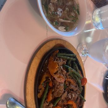 Lotus Vietnamese Cuisine - Beef lemongrass +small side of tendon X1. Xào Sa Ớt / Lemongrass Stir Fry (Togo) - Vietnamese Near Me - Vancouver, Washington Lotus Vietnamese Cuisine - Beef lemongrass +small side of tendon X1. Xào Sa Ớt / Lemongrass Stir Fry (Togo) - Vietnamese Near Me - Vancouver, Washington
