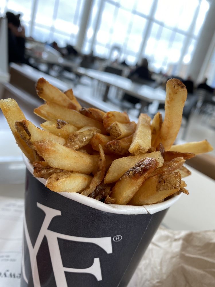 NEW YORK FRIES ERIN MILLS TOWN CENTRE 10 Photos 5100 Erin Mills