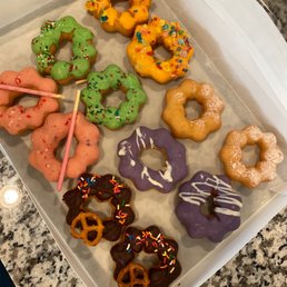 Dozen donuts Dozen donuts
