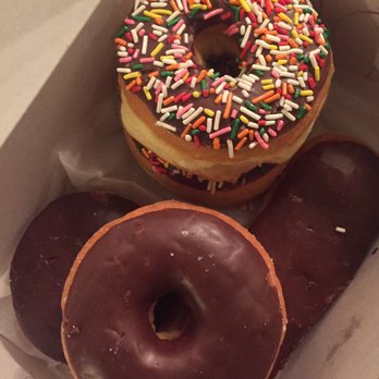 Amigos Donuts - Donuts Near Me - Huntington Park, California Amigos Donuts - Donuts Near Me - Huntington Park, California