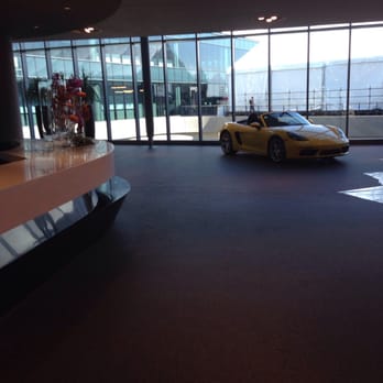 Porsche Experience Center- Atlanta - Driving Schools Near Me - Atlanta, Georgia
