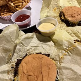 Pleasure Burger....maybe the crispiest smash edges around!
